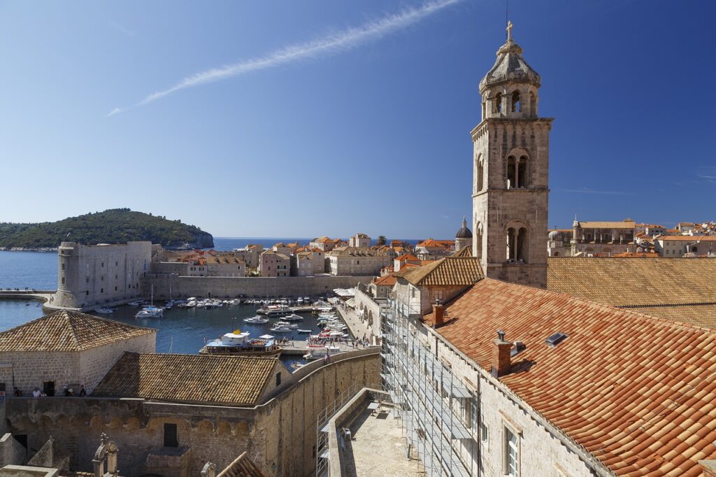 dubrovnik walls church 5177392
